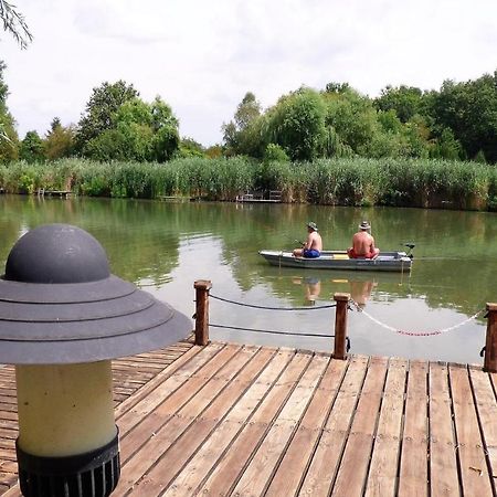 Szemérmetes Erzsók Nyaralóház Villa Gyomaendrőd Esterno foto
