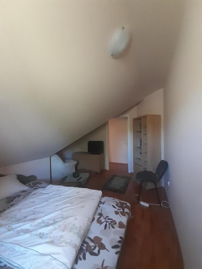 Szemérmetes Erzsók Nyaralóház Villa Gyomaendrőd Esterno foto