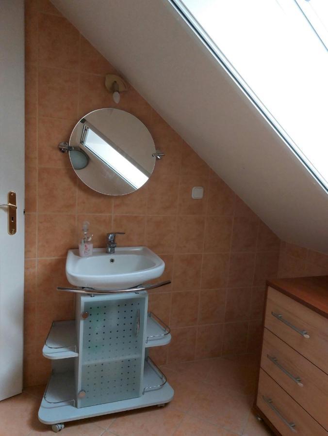 Szemérmetes Erzsók Nyaralóház Villa Gyomaendrőd Esterno foto